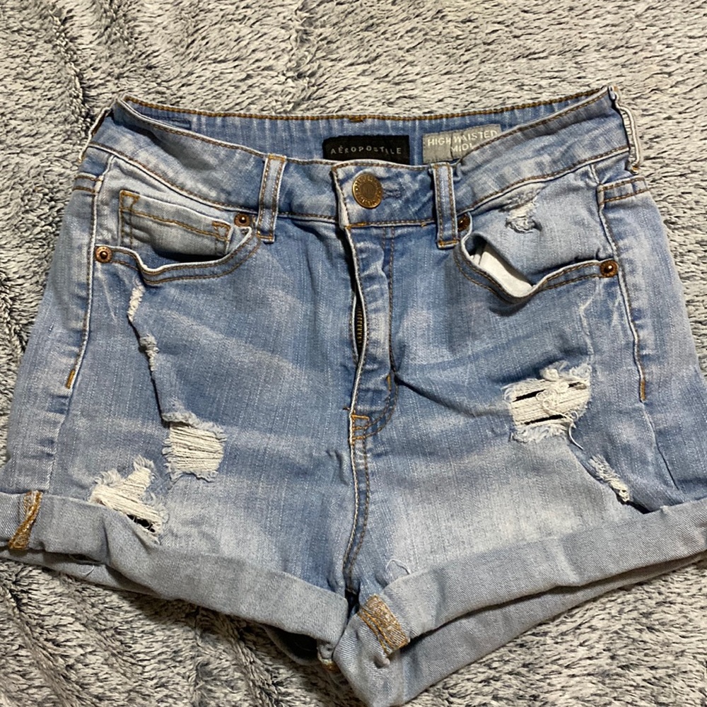 aeropostale high waisted midi jeans shorts, size 6.